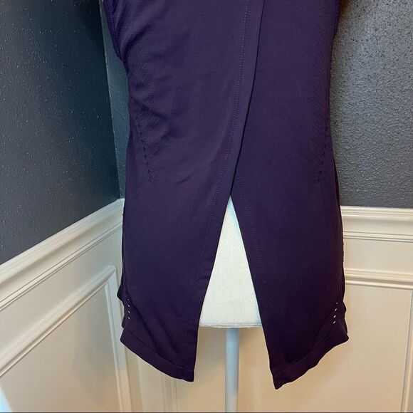 Athleta Foothill Tank - Picture 7 of 11